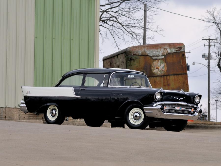  Chevrolet 150 2-Door Sedan 1957 года  (фото 8 из 12)